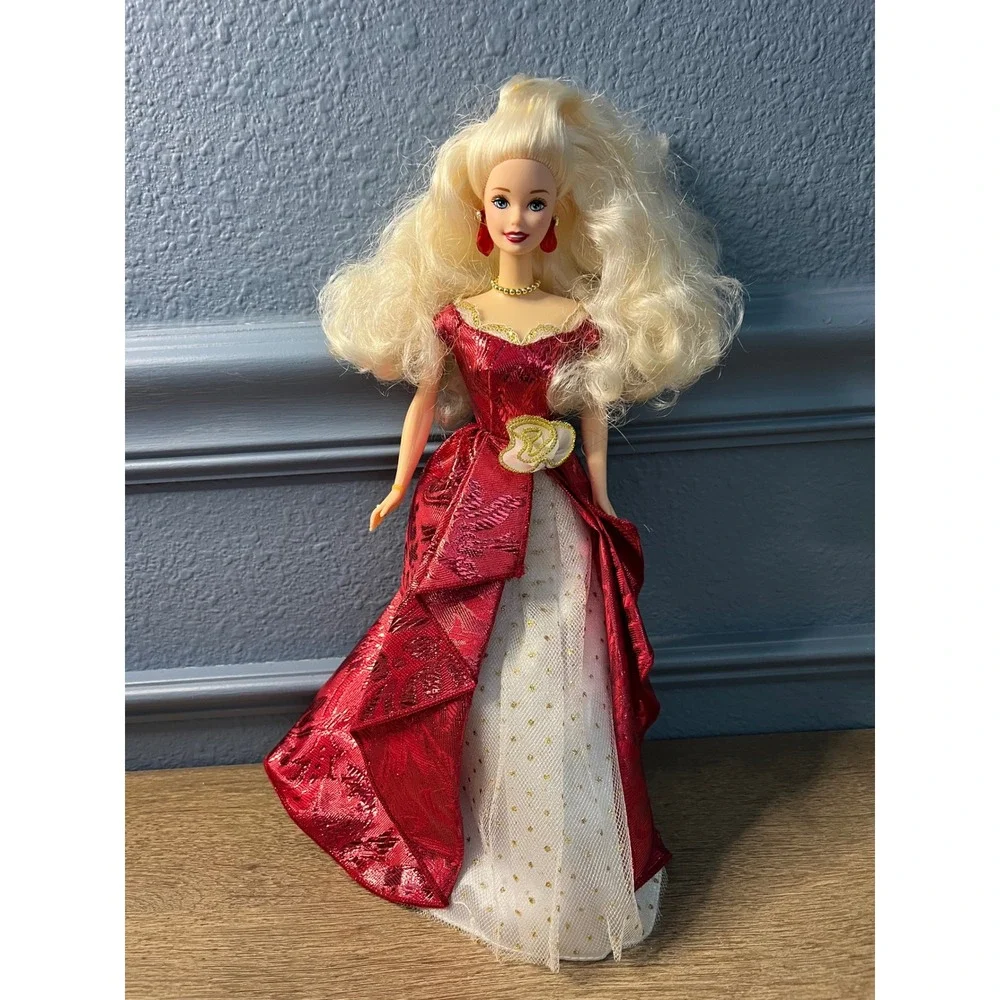 Holiday Barbie Doll Red White Gold Gown‎ Elegant Christmas Celebration Toy Gift